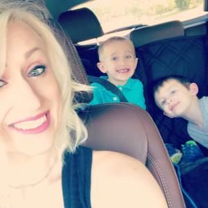 Meet your Posher, Monica